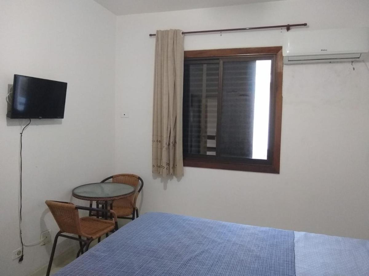 Pousada Parque Suites Estacionamento E Piscina Guarujá Kültér fotó
