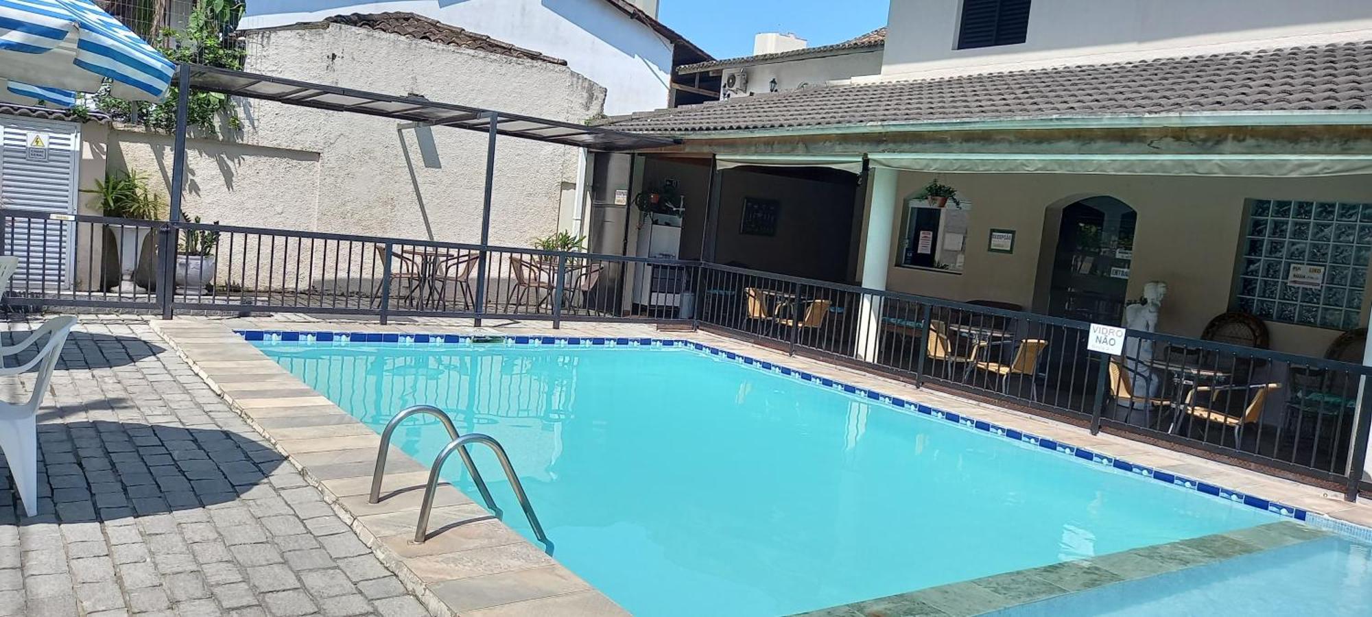 Pousada Parque Suites Estacionamento E Piscina Guarujá Kültér fotó